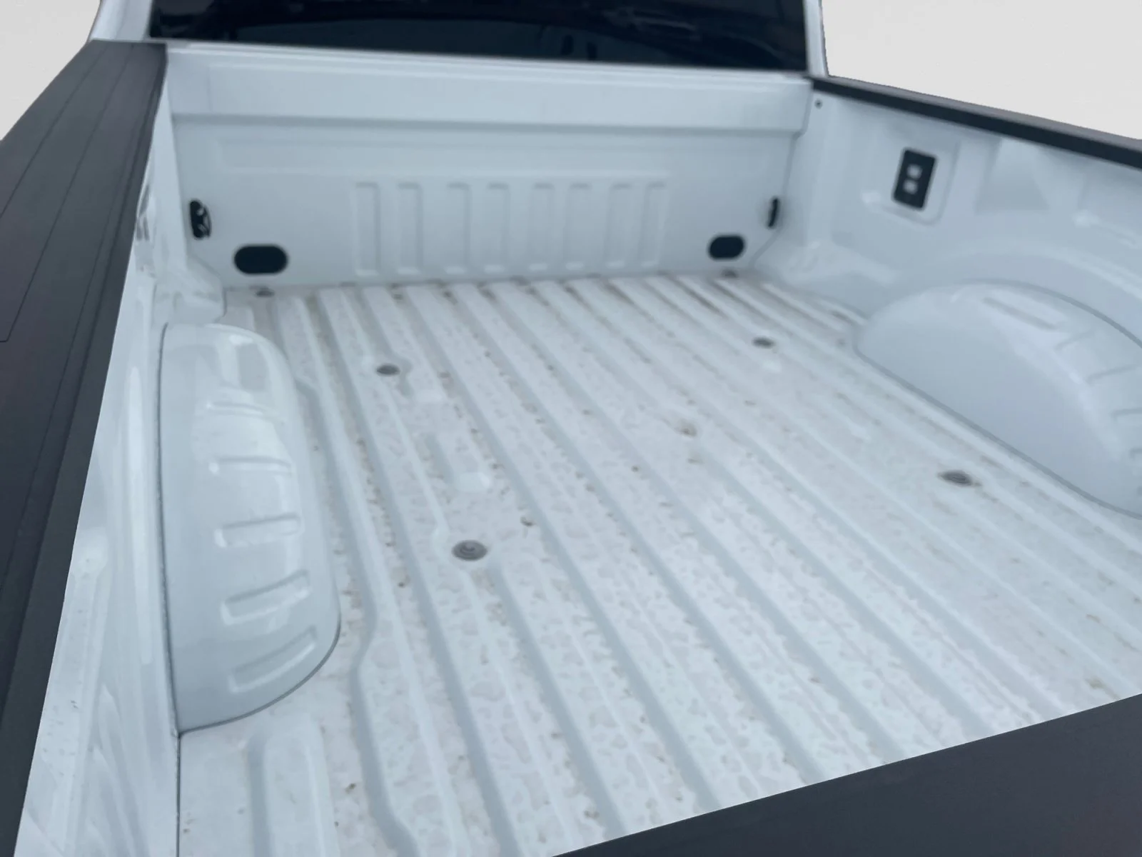 New 2026 Oxford White Ford XLT image 10