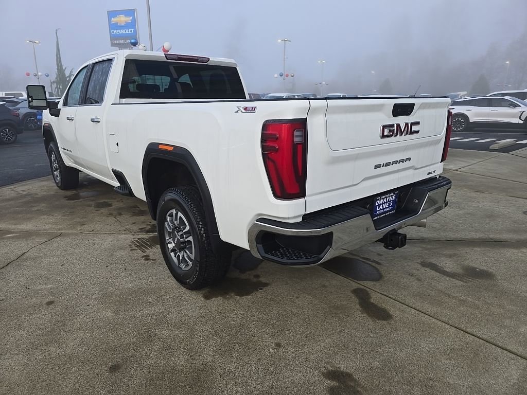 Used 2025 Summit White GMC SLT image 3