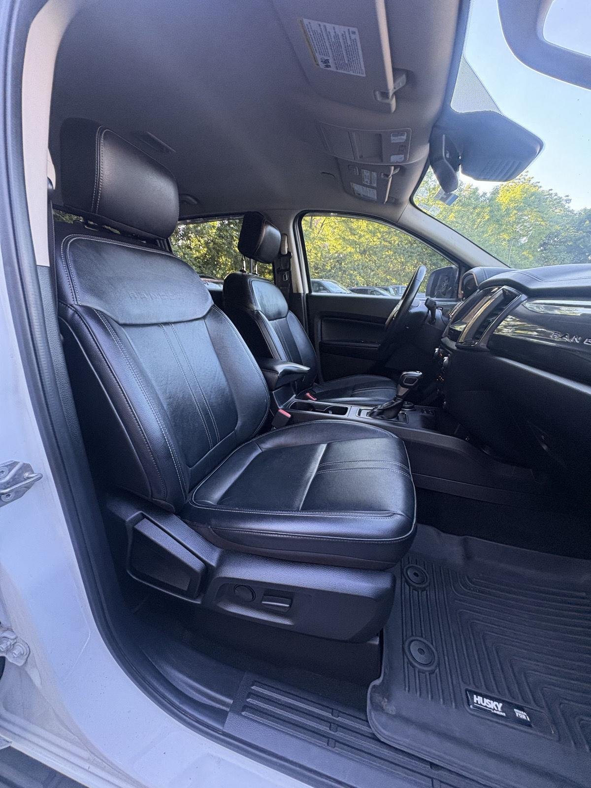 Used 2019 Oxford White Ford LARIAT image 15