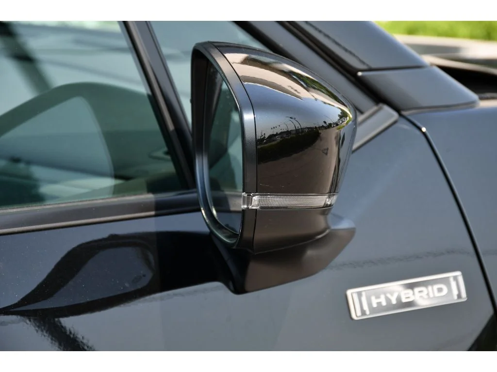 Used 2026 Black Subaru Sport Hybrid image 29