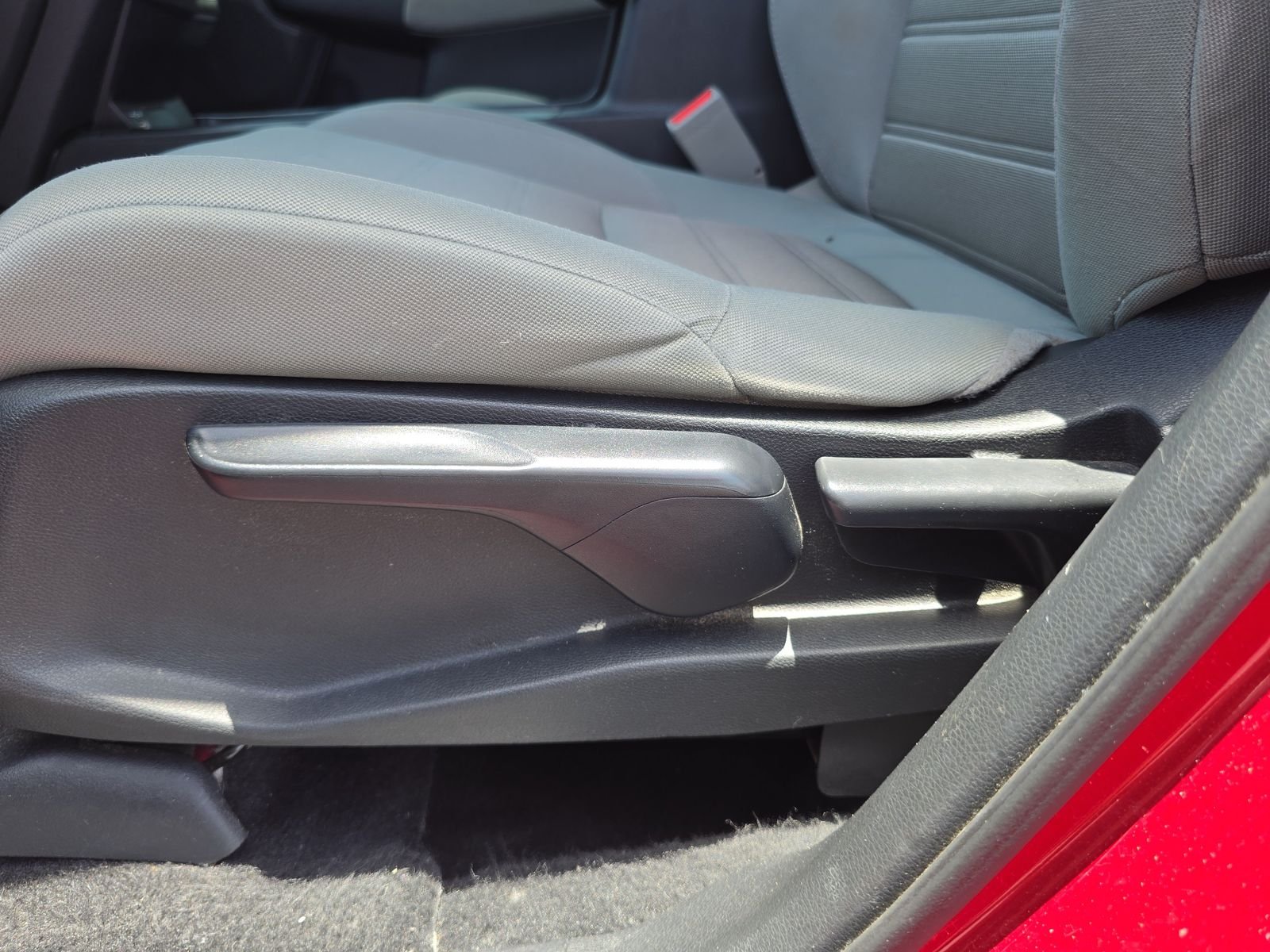 Used 2020 Red Honda LX image 15