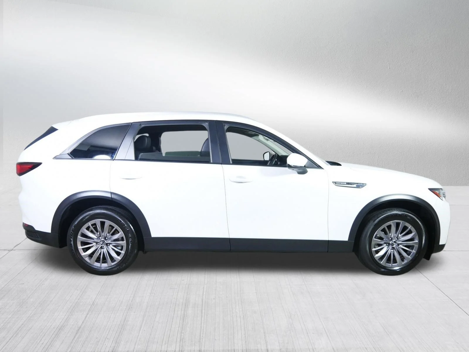 Certified Used 2025 Rhodium White Premium Mazda Select Package image 8