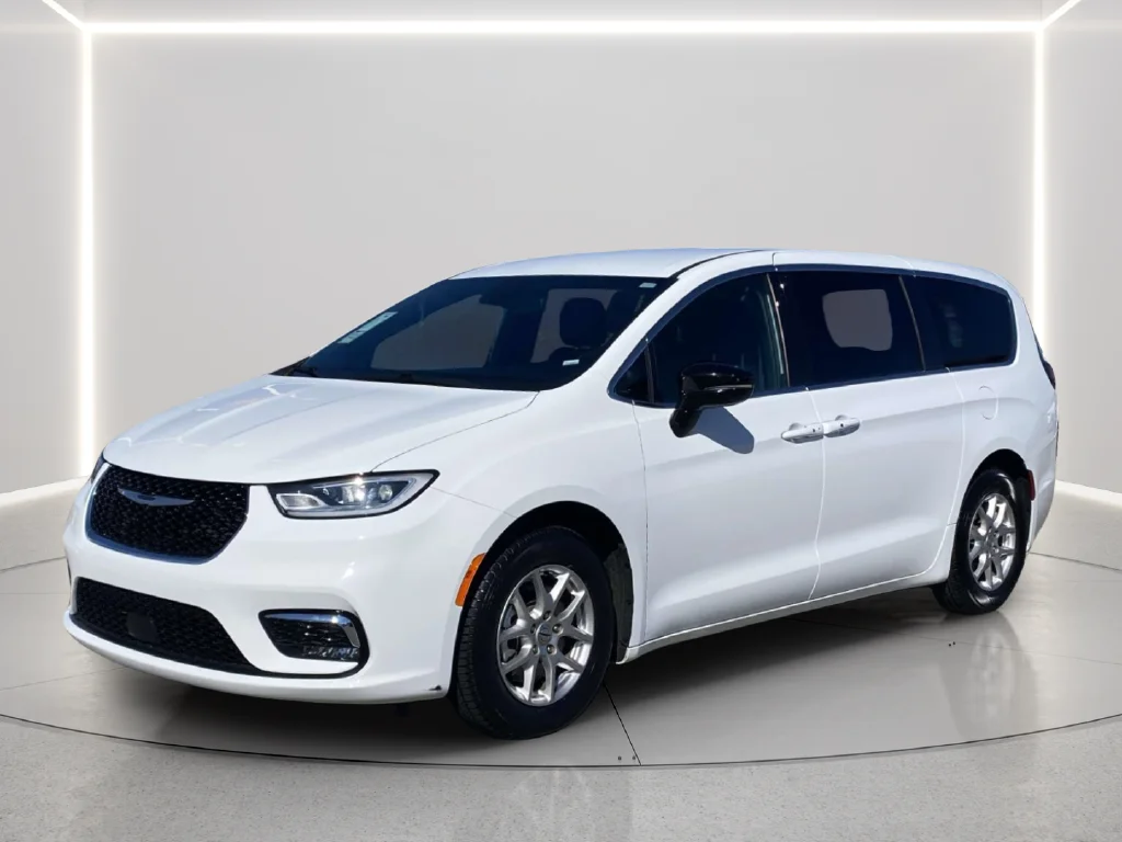 2025 Chrysler Pacifica