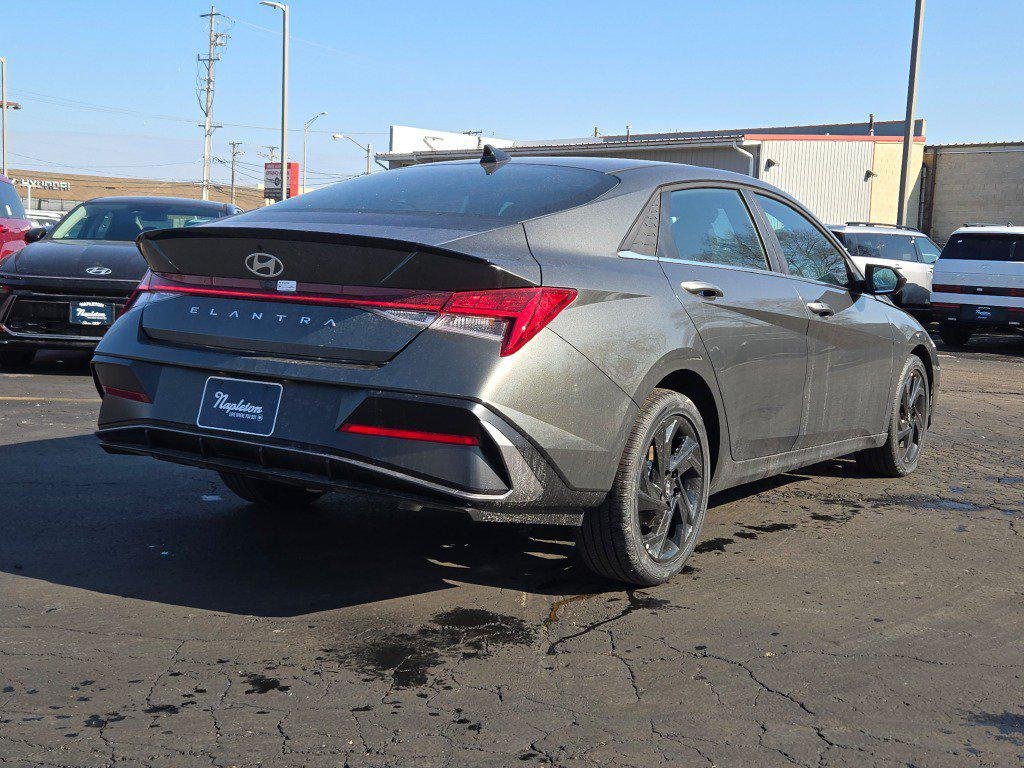New 2026 Gray Hyundai SEL Sport image 12