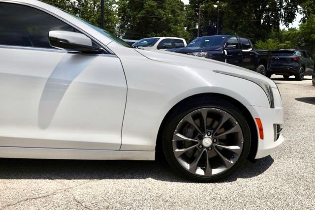 Used 2016 Crystal White Cadillac 2.0L Turbo Luxury image 13