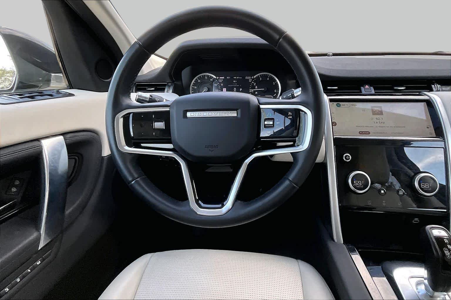 Used 2022  Land Rover S image 6