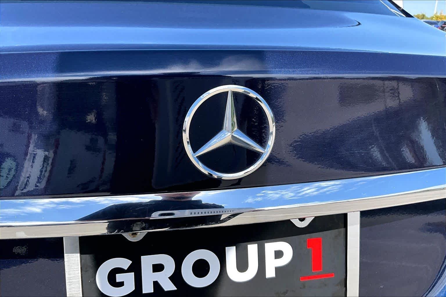 Used 2019 Lunar Blue Metallic Mercedes-Benz C 300 image 10