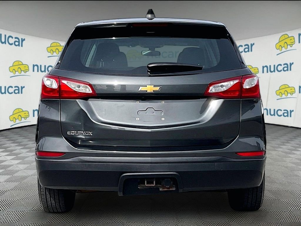 Used 2019 Gray Chevrolet LS image 5