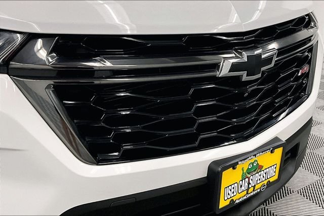 Used 2023 Summit White Chevrolet RS image 34