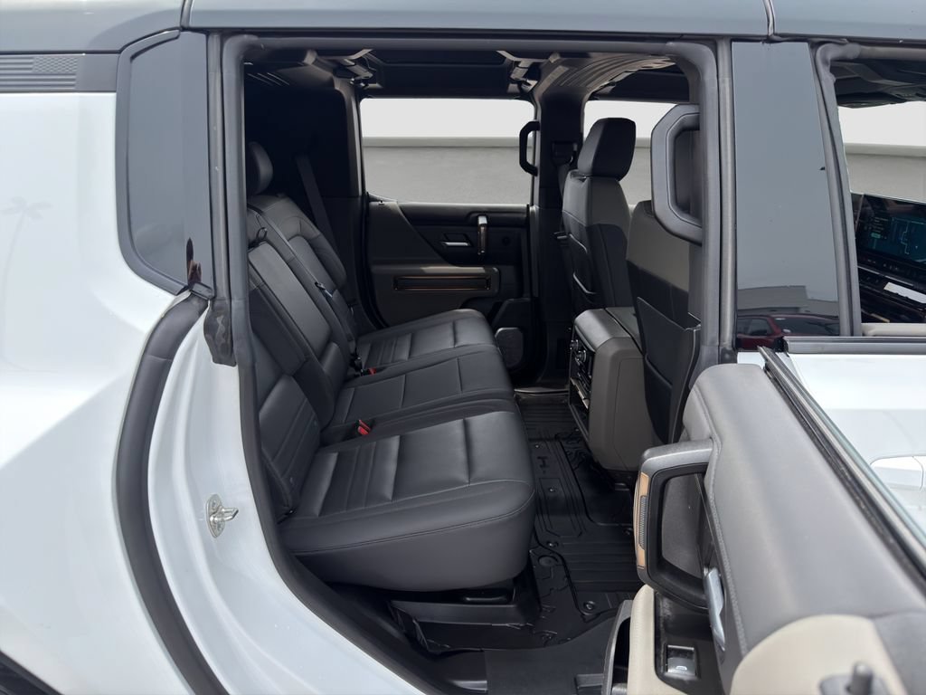 Used 2024 Interstellar White GMC 2X image 19