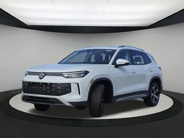 New 2026 Pure White Volkswagen SE image 3