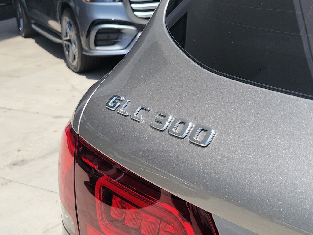Certified Used 2021 Silver Mercedes-Benz GLC 300 image 8