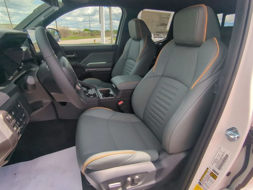 2026 Toyota Tacoma Trailhunter - Photo 17