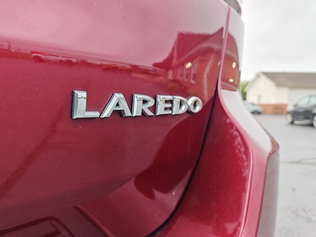 Used 2020 Red Jeep Laredo E image 26