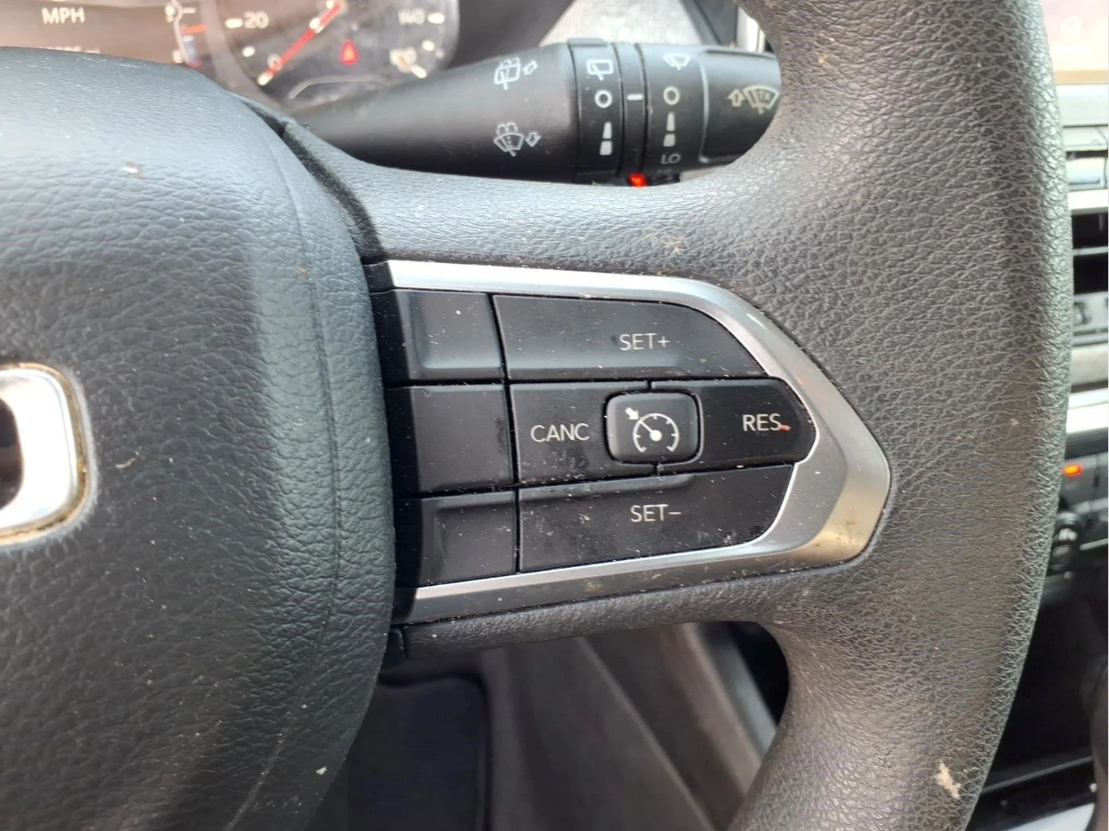 Used 2023 Redline Pearlcoat Jeep Sport image 21