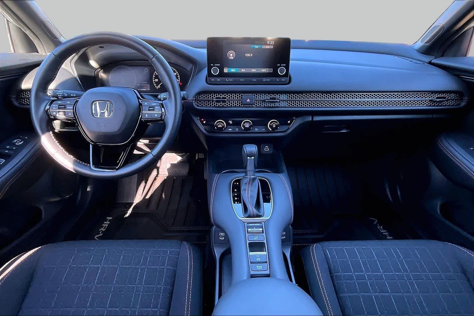 Used 2025 Urban Gray Pearl Honda Sport image 16
