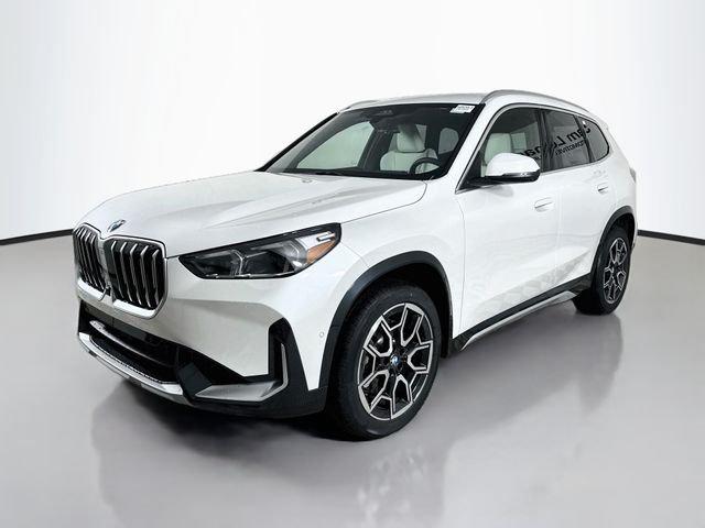 New 2027  BMW xDrive28i image 3