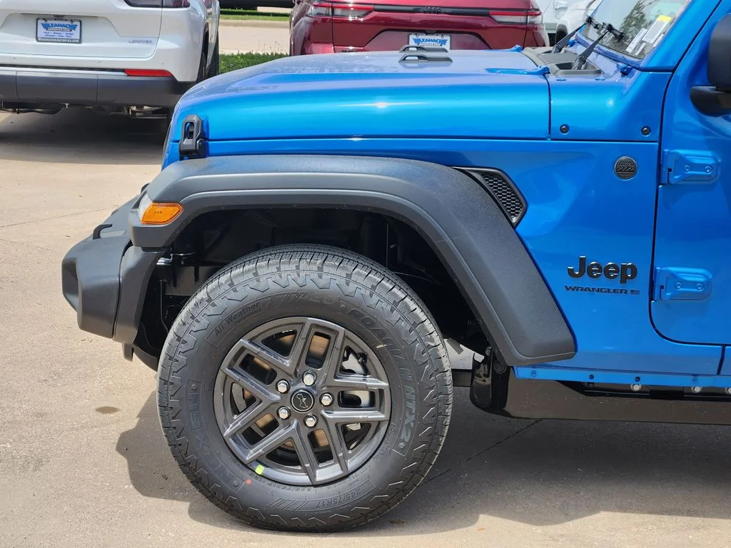New 2026 Hydro Blue Pearl-Coat Exterior Paint Jeep Sport image 6