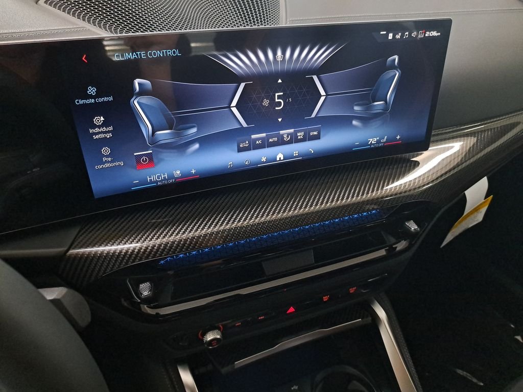 New 2026 Frozen Pure Grey II Metallic BMW M60 image 18