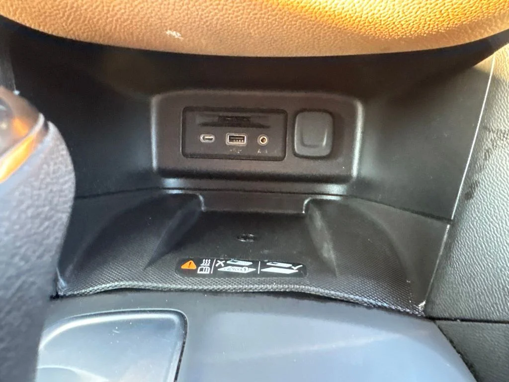 Used 2020 Summit White Chevrolet Premier image 24