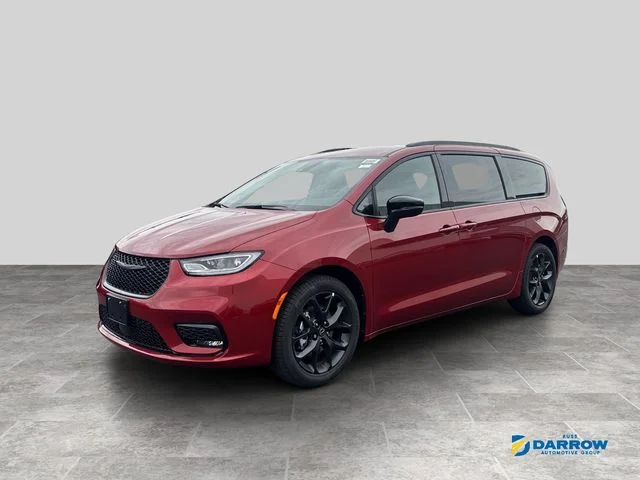 2026 Chrysler Pacifica Select's photo