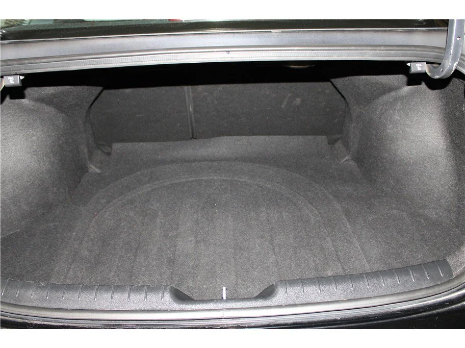 2023 Hyundai Elantra Limited - Photo 21