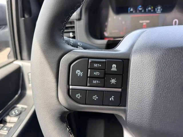 New 2026 Carbonized Gray Metallic Ford XLT image 35