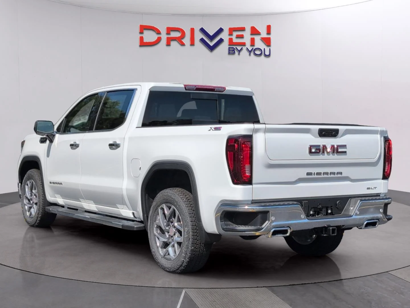 New 2026 Summit White GMC SLT image 7