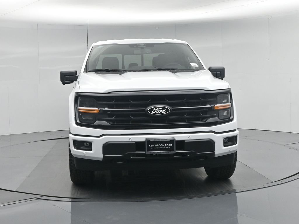 New 2026 Oxford White Ford XLT image 27