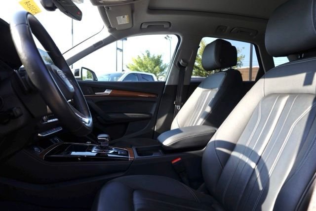 Used 2023 Glacier White Metallic Audi 45 S line Premium image 18