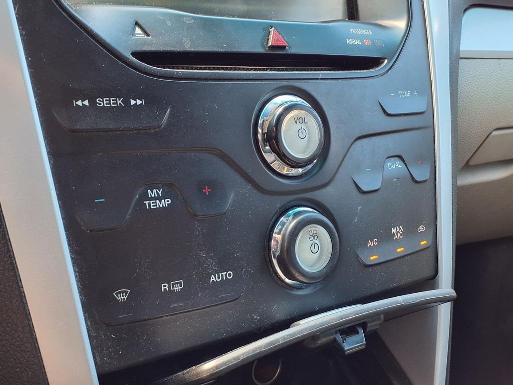 Used 2014 Gray Ford XLT image 16
