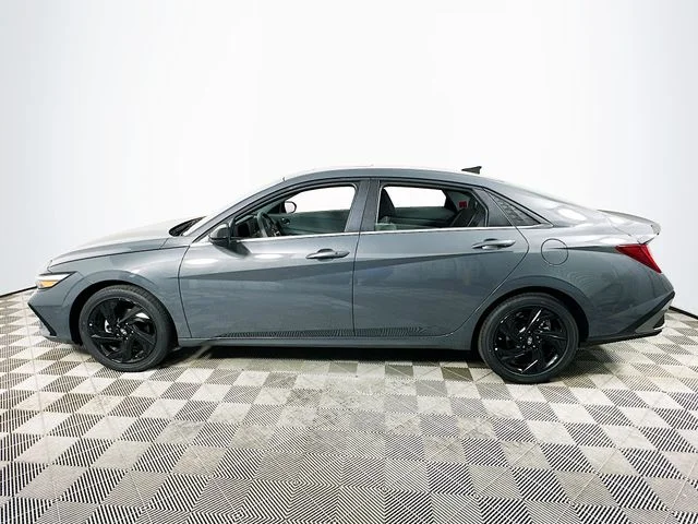 New 2026 Hyundai ELANTRA SEL Sport