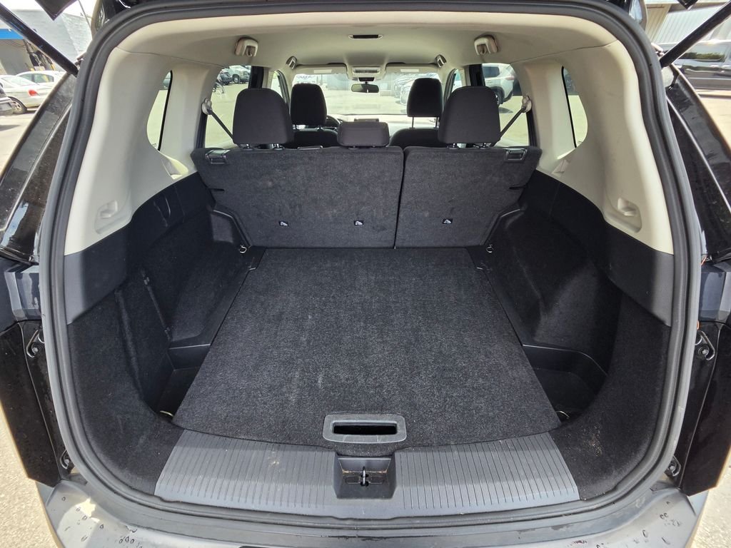 Used 2023 Black Nissan S image 16
