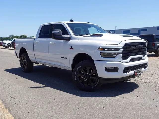 New 2026 Bright White Clear-Coat Exterior Paint RAM Laramie image 5