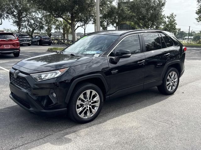 Used 2021 Black Toyota XLE Premium image 8