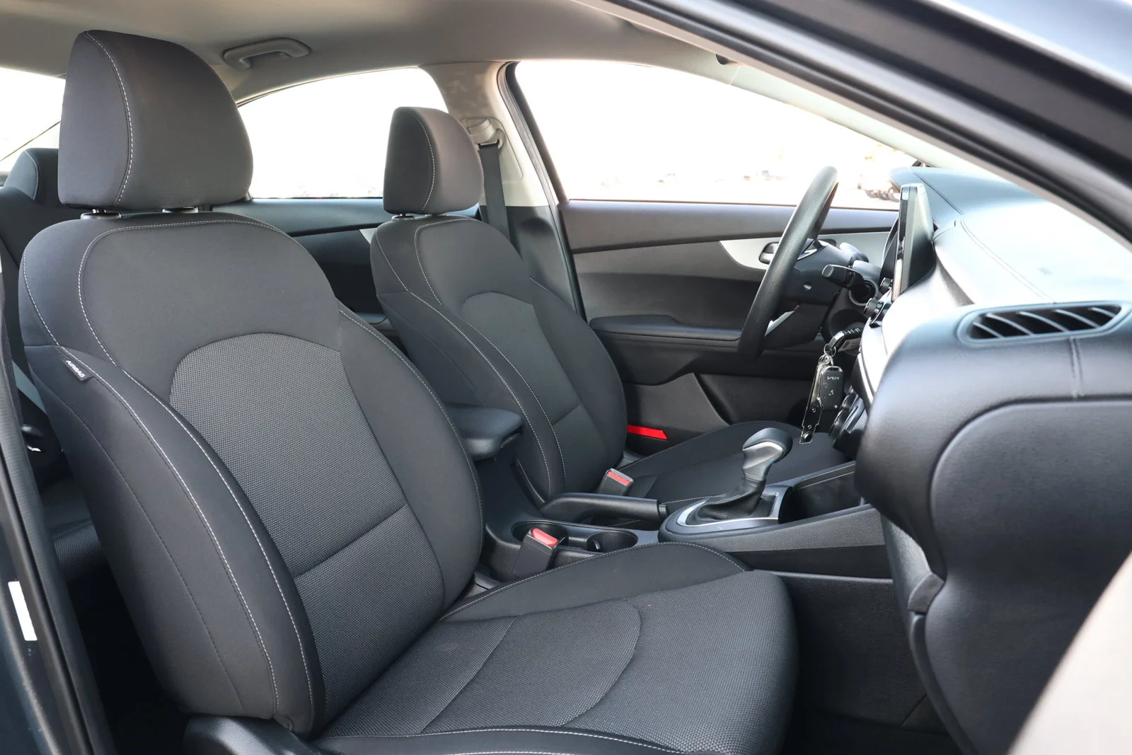 Used 2023 Gray Kia LXS image 29