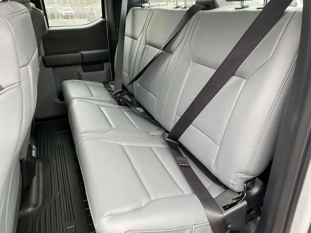 New 2026 Oxford White Ford XL image 11