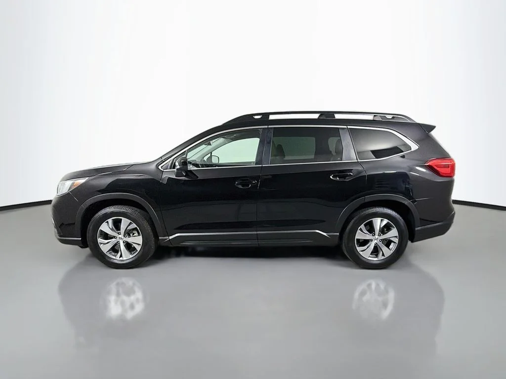 Used 2019 Black Subaru Premium image 9