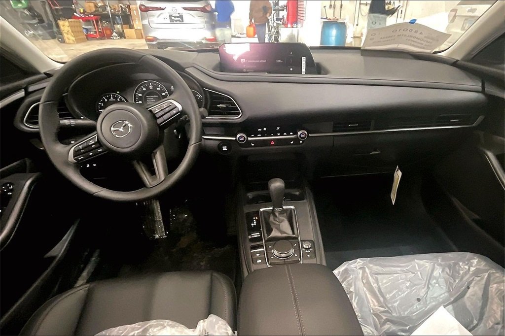 2026 MAZDA CX-30 - Image 4