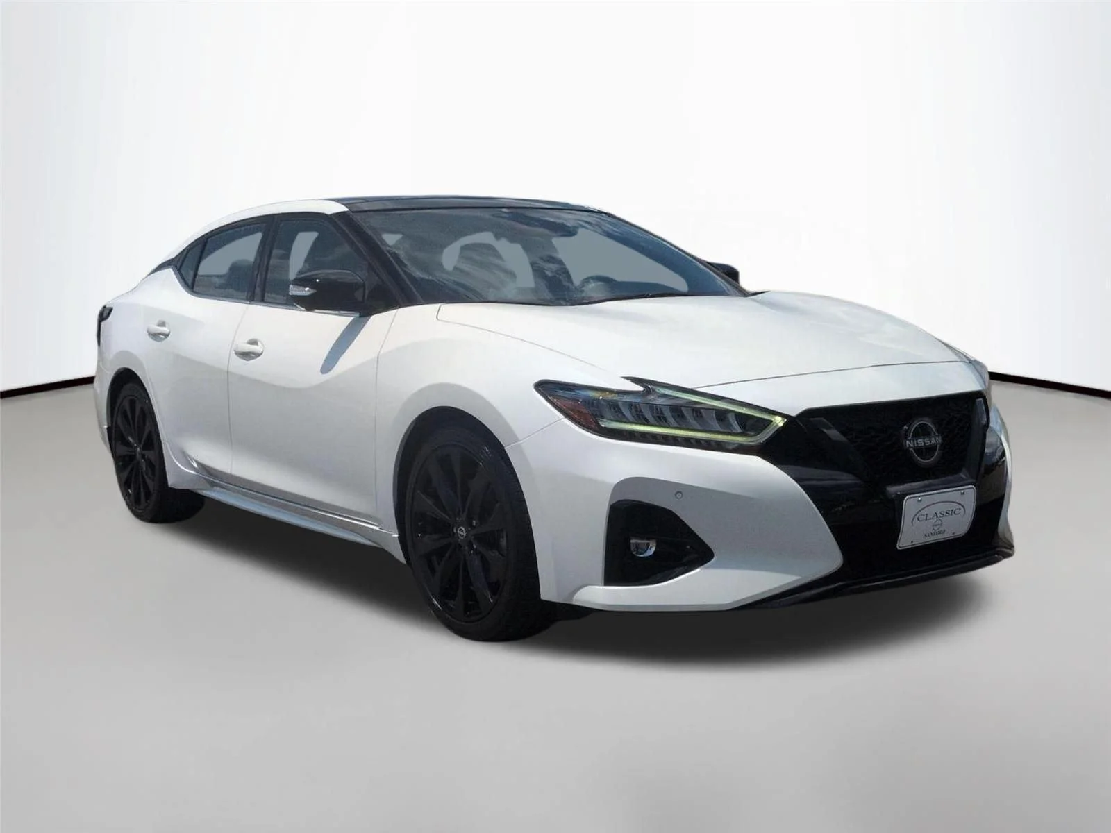 Used 2023  NISSAN SR image 7