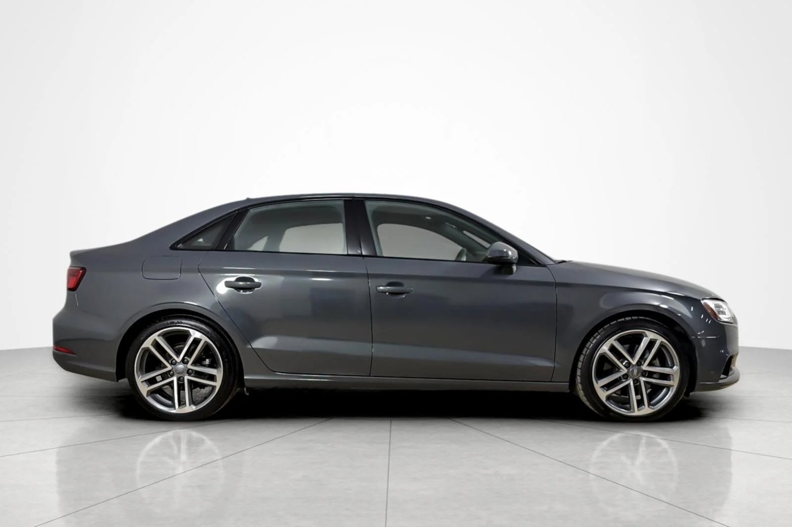 Used 2019 Nano Gray Metallic Audi Premium 40 TFSI image 6