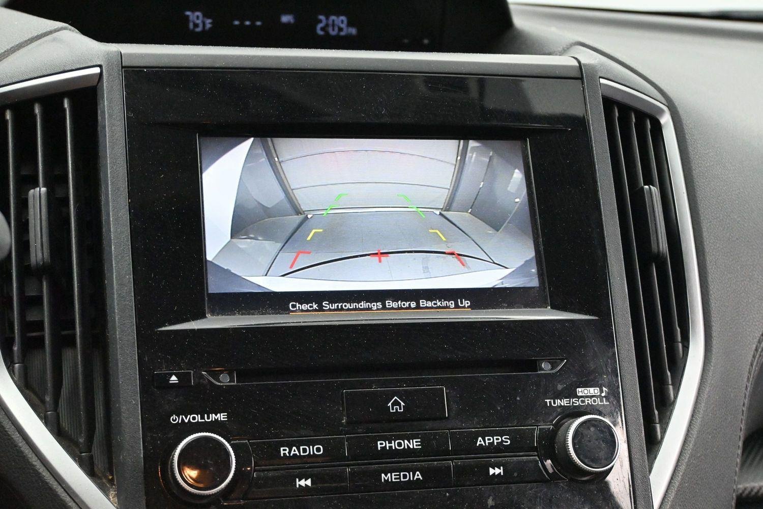 Used 2019 Ice Silver Metallic Subaru Premium image 20