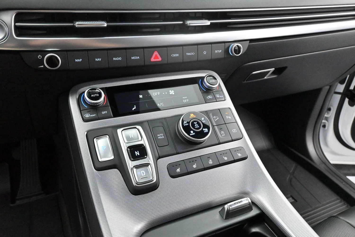 Used 2024 Hyper White Hyundai Calligraphy image 19