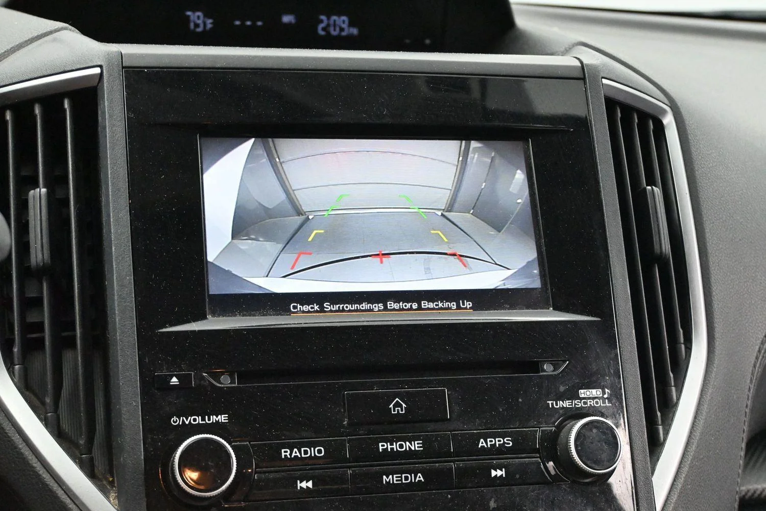 Used 2019 Ice Silver Metallic Subaru Premium image 20