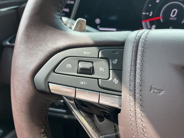 Used 2023 Silver Cadillac V-Series image 30