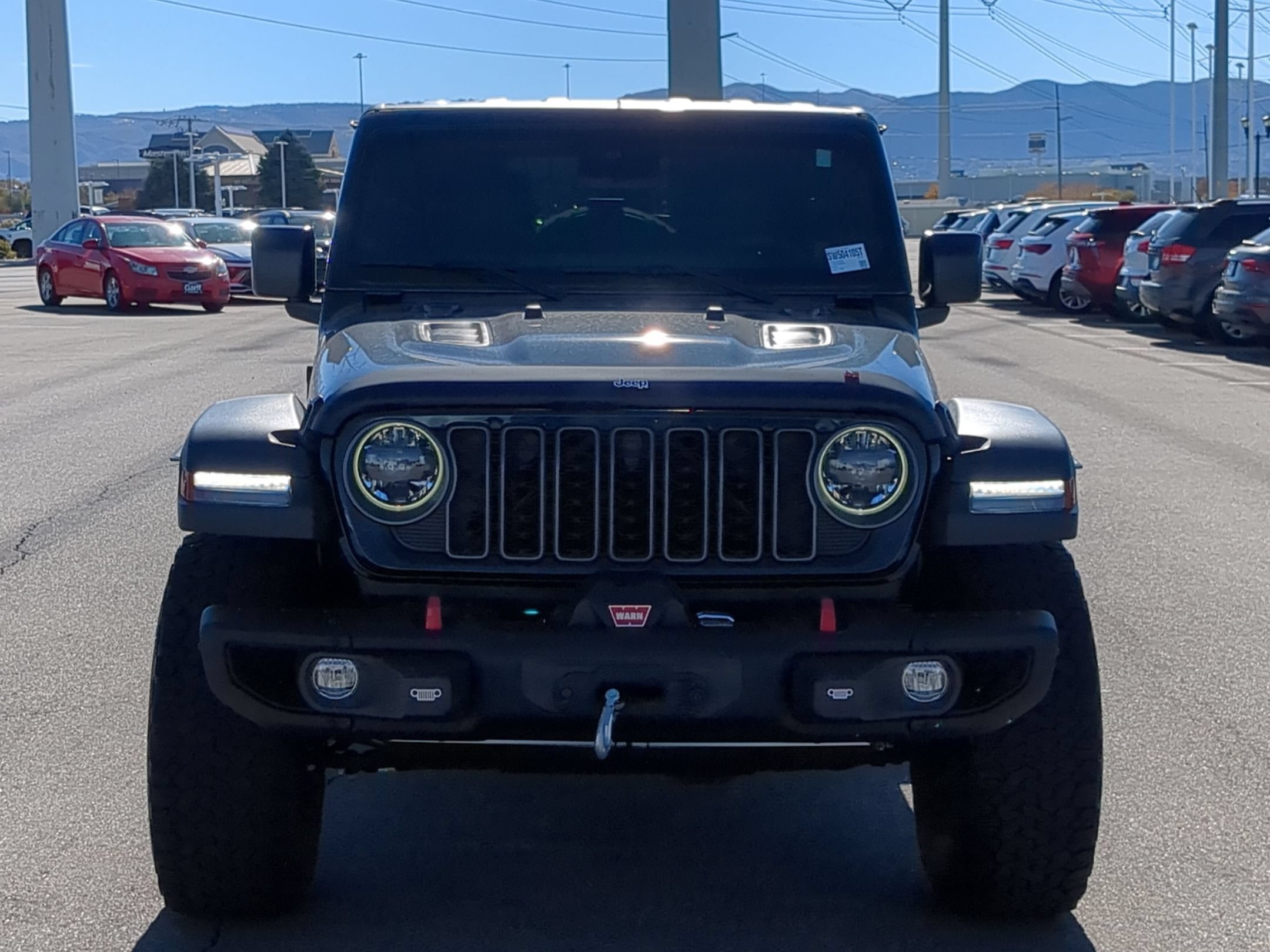 Used 2025 Fathom Blue Pearlcoat Jeep Rubicon image 9