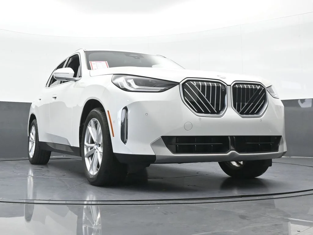 2025 BMW X3 30 - Photo 70