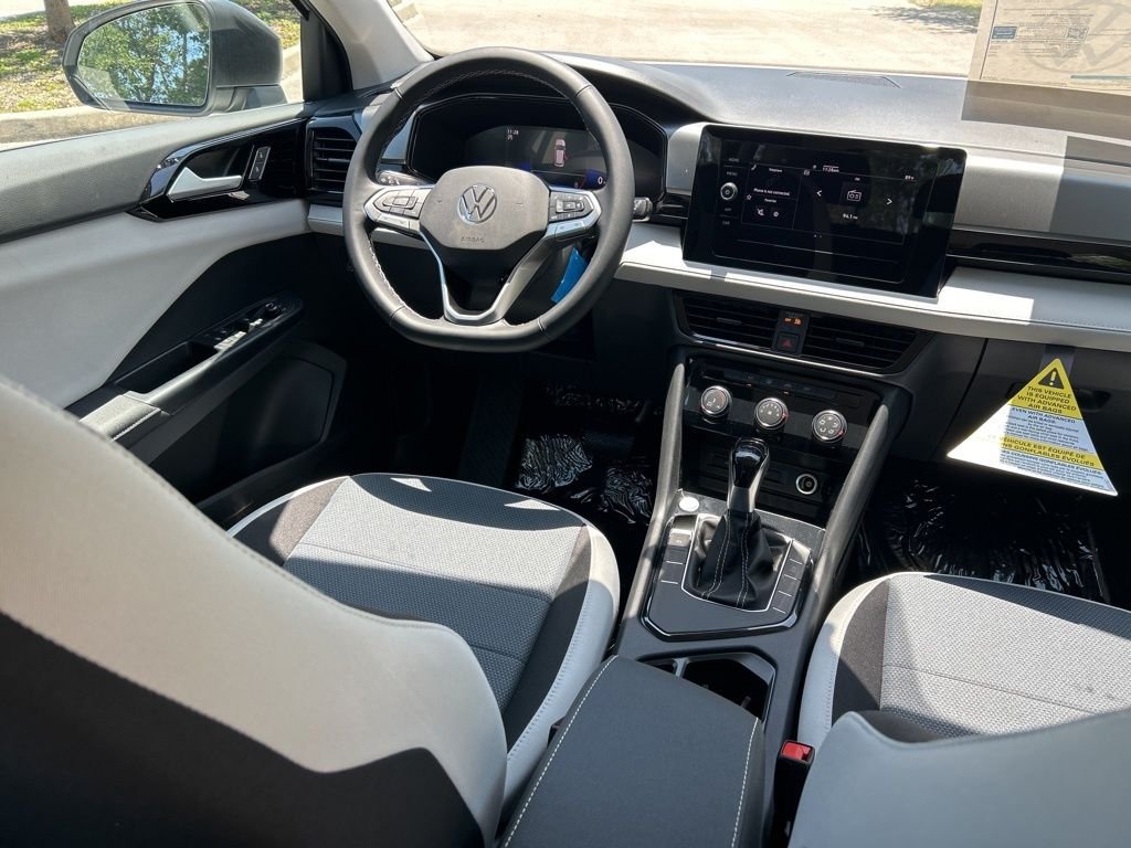 New 2026 White Volkswagen 1.5T S image 9
