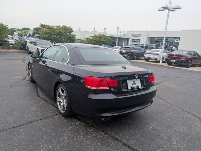 Used 2007 BMW 3 Series 328i with VIN WBAWL13517PX16046 for sale in Glendale, WI