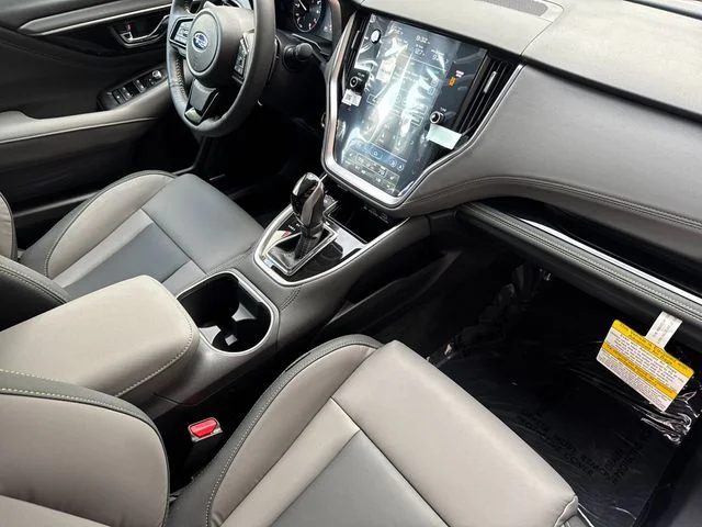 2025 Subaru Outback Onyx Edition - Photo 21